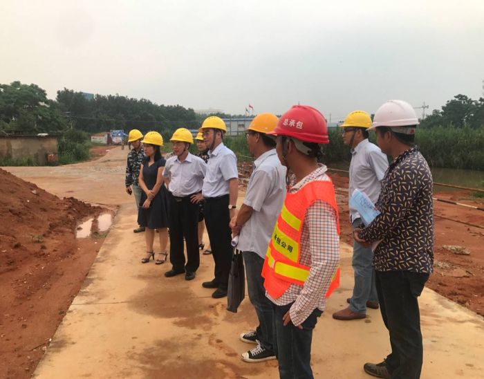 1303李克纯深入项目现场视察施工情况.jpg