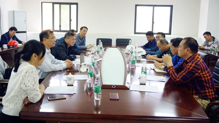 5.2会议现场。谢微旋 摄700.jpg