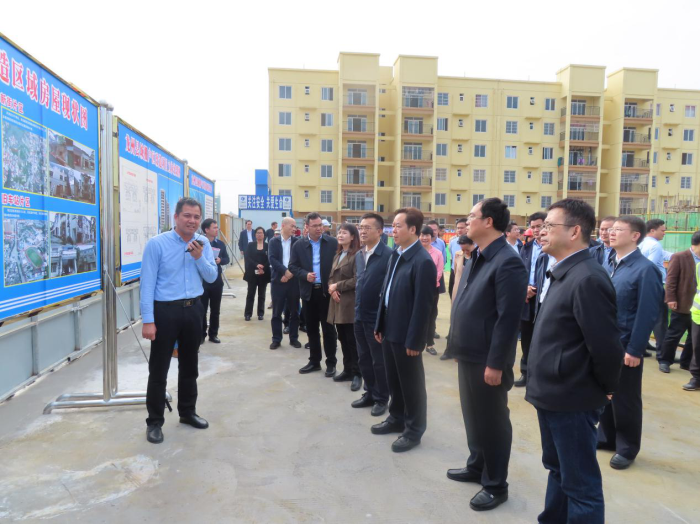 2.1考察现场。黄一航 摄700.png