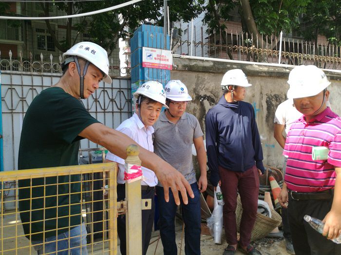 1597279098198935.jpg 检查现场。 卢铭浩 摄.jpg