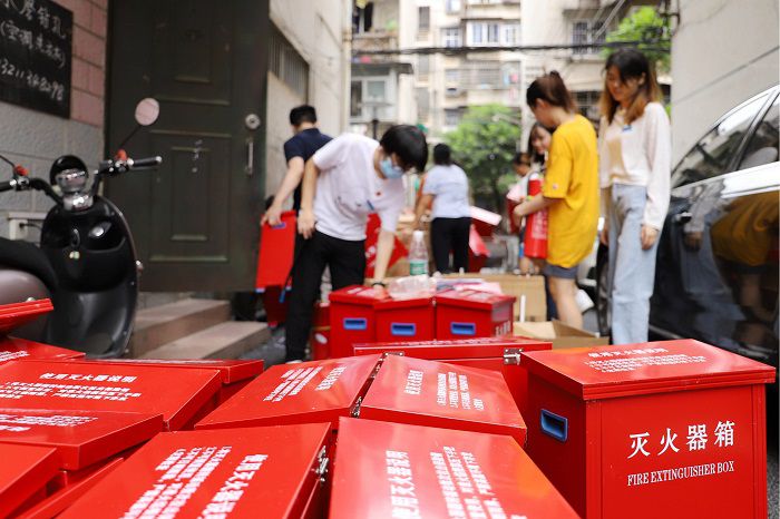 1597916732581402.jpg 3.0 60个灭火箱等待分配.JPG