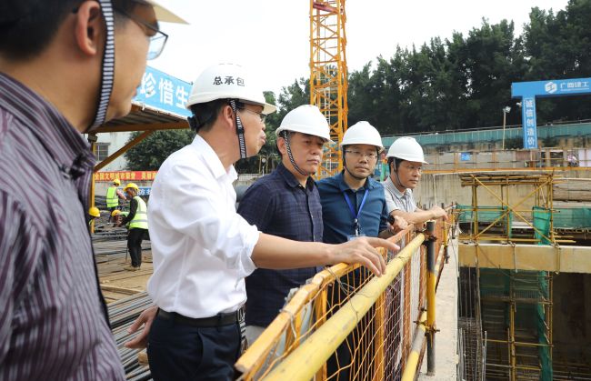 1607586499805124.jpg 直属分公司中国—东盟医疗保健合作中心(广西)项目部冲刺四季度目标完成量超过三分之二.jpg