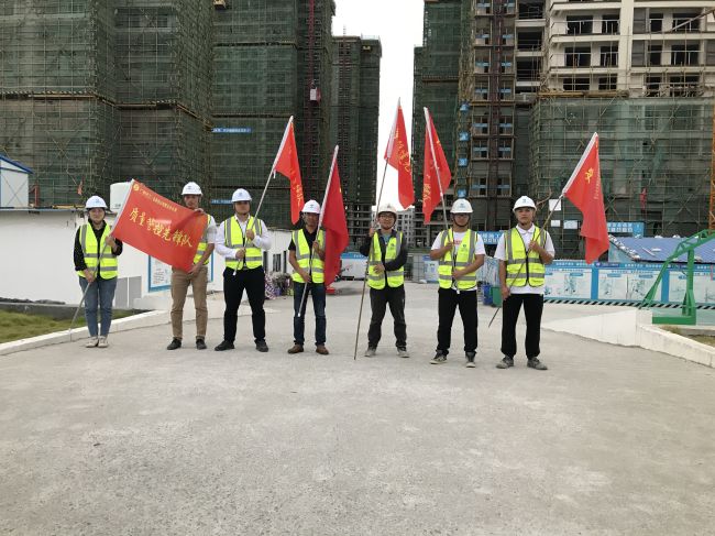 2 海映兰屿小区项目先锋队。刘世威 摄.jpg