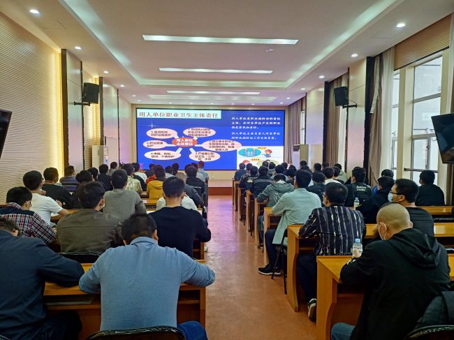 培训现场。黄姿萍 摄.jpg