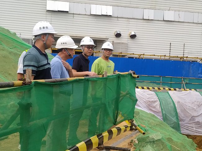 1626423803134883.jpg 检查现场。黄强龙 摄(修图).jpg