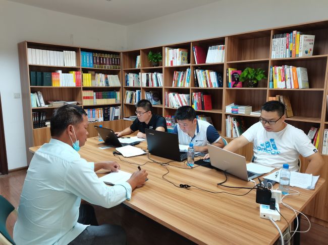 第二组答辩现场。李立云 摄.jpg