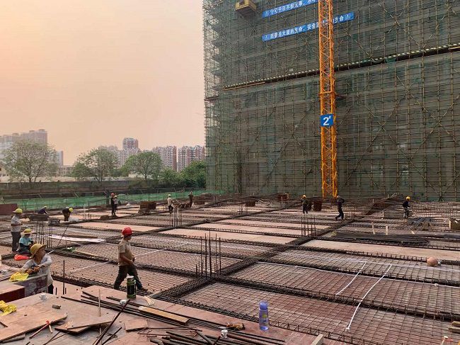 施工现场。何天天 摄（修图）.jpg