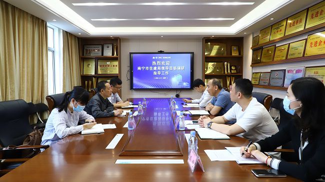 1647907808639882.jpg 会议现场001.jpg