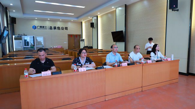 竞选会评委。李立云 摄（修图）.jpg