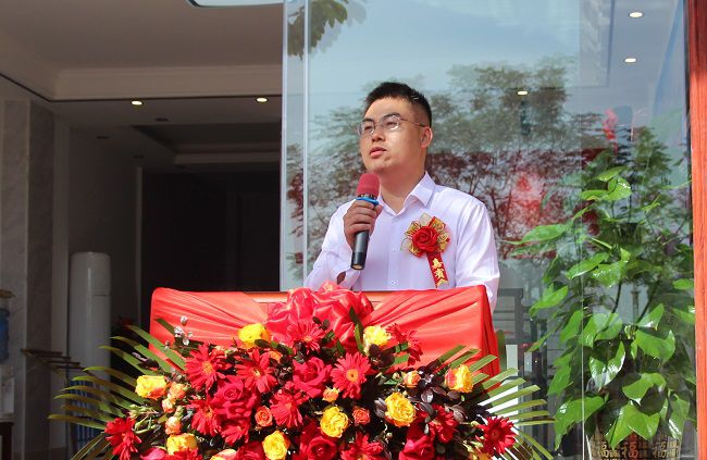 1667780769100079.jpg 龙州县副县长莫琪海致辞(修图).jpg