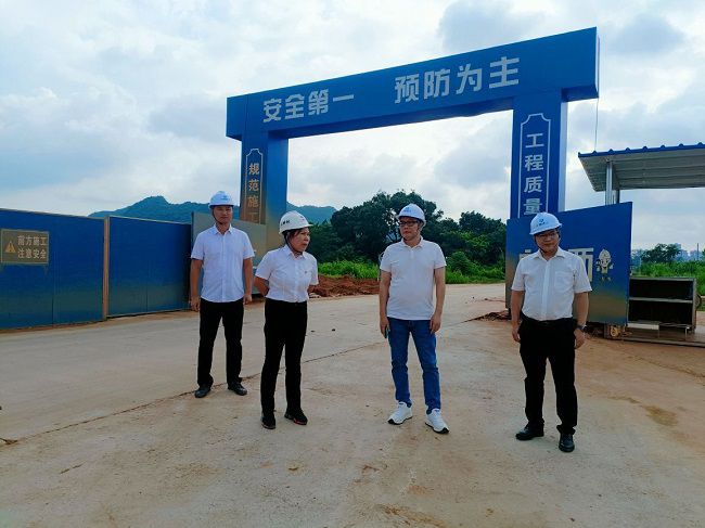 项目检查现场。周新淳 摄（修图）.jpg