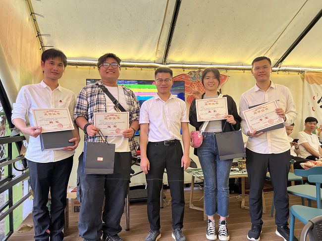 马里奥赛车颁奖现场。杨钰 摄.jpg